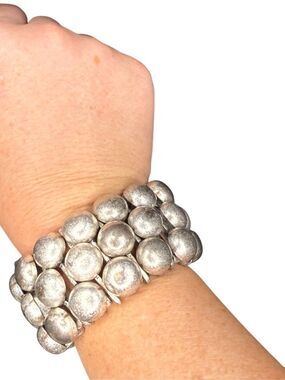 Aldo pewter beaded stretchy bracelet